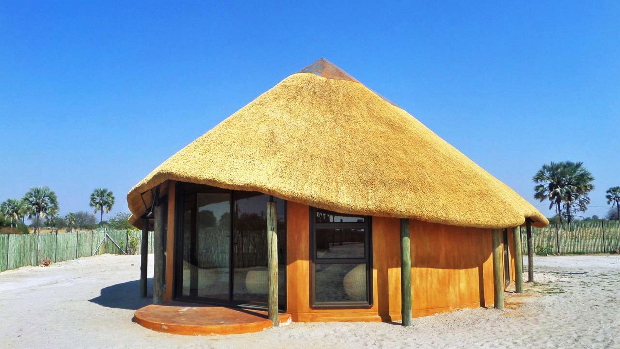 Ongula Village Homestead Lodge Ondangwa Buitenkant foto